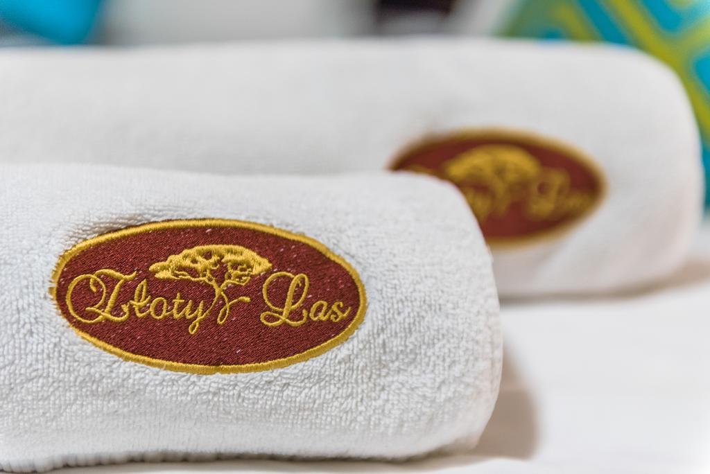 Hotel I Restauracja Złoty Las Eksteriør billede