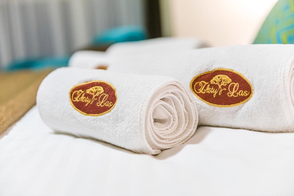 Hotel I Restauracja Złoty Las Eksteriør billede
