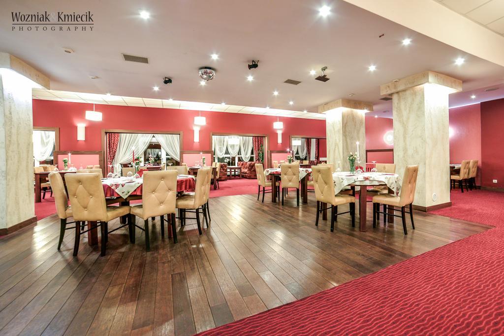 Hotel I Restauracja Złoty Las Eksteriør billede