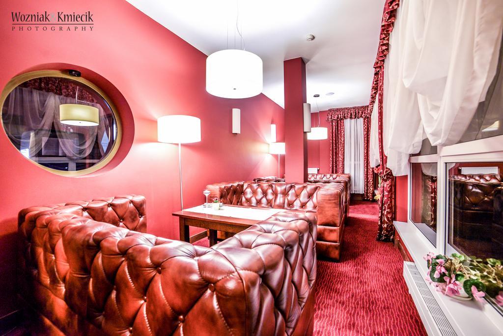 Hotel I Restauracja Złoty Las Eksteriør billede